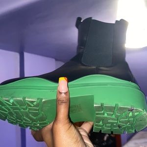 Size 8 cute boots